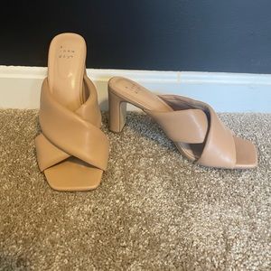 nude heels